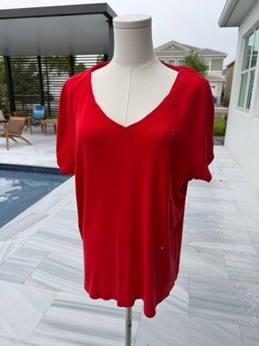 Tommy Hilfiger XXL Red V-Neck Short Sleeve Tee s18